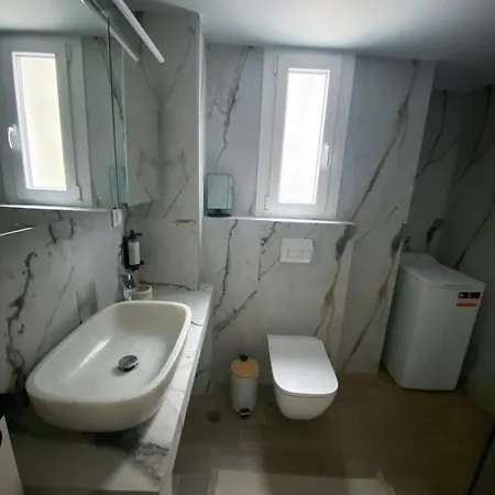 Agias Sofias Svolou Center 2 Appartement Thessaloniki Buitenkant foto